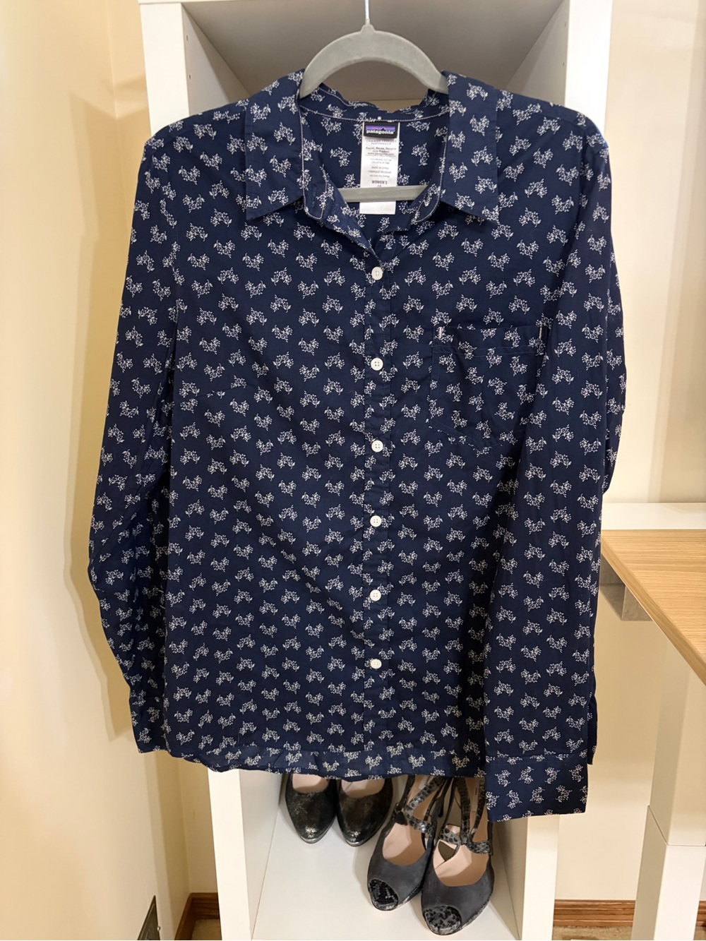 Patagonia Women's Long-Sleeved Brookgreen Shirt| size 10